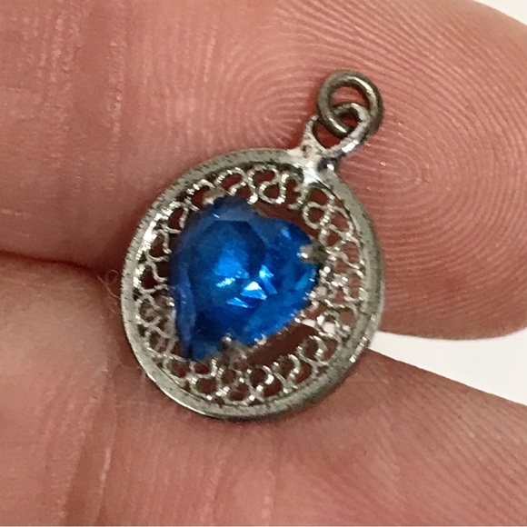 Artisan Signed R Sterling Silver Filigree Dainty Heart Paste Rhinestone Pendant - Picture 5 of 14